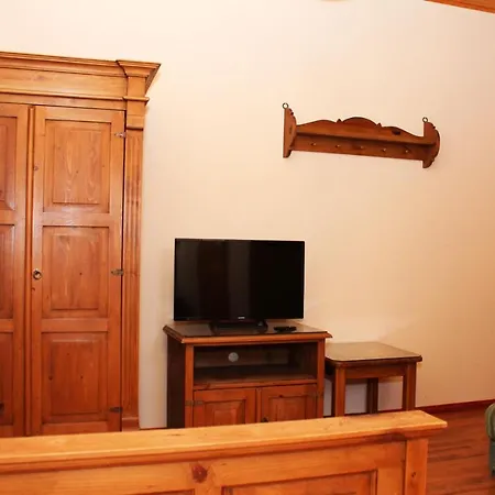 Δωμάτια σε οικογενειακή κατοικία Gorskie Retro